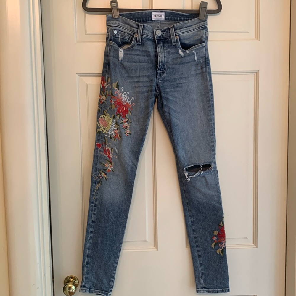NWOT Hudson Nico Mid Rise Ankle Embroidered Super Skinny Reverie Denim Jeans 24